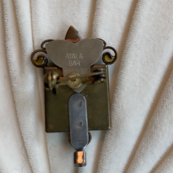 Ayala Bar Pin - Picture 2 of 3